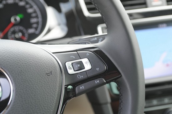 Volkswagen Golf VII руль